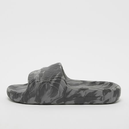 rand Vooroordeel Achternaam adidas Originals adilette 22 Slides grey/grey/grey Sandals online at SNIPES